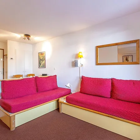 아파트 2 Pieces A Pour 4 Personnes Avec Balcon, Proche Pistes Et Commerces - Fr-1-353-44 라 플라뉴