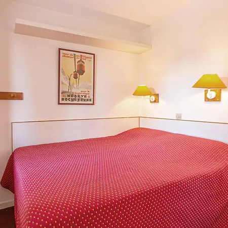 아파트 2 Pieces A Pour 4 Personnes Avec Balcon, Proche Pistes Et Commerces - Fr-1-353-44